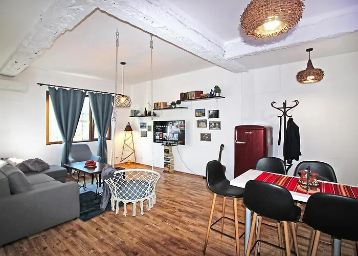 Top Center Relax, Ndk & Vitosha Str, Free Secured Parking