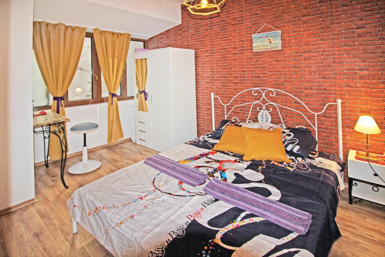 Center Relax, Ndk & Vitosha Str, Free Secured Parking Апартамент *